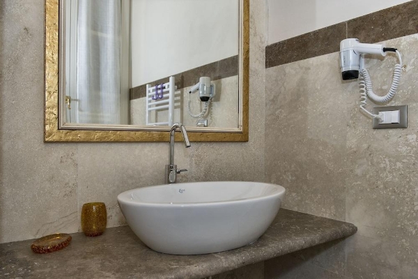 Hotel Relais dei Mercanti B&B and Suites